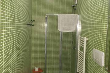 Bed And Breakfast for 2 Guests in Naples, Tyrrhenian Coast Campania, Picture 4