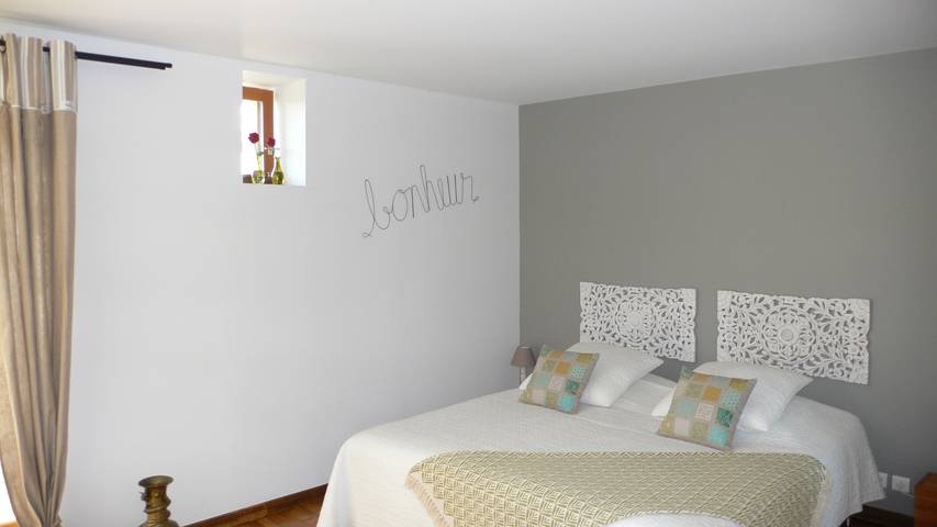 Chambre avec petit déjeuner pour 2 personnes, avec terrasse à Vouneuil-sur-Vienne - 2