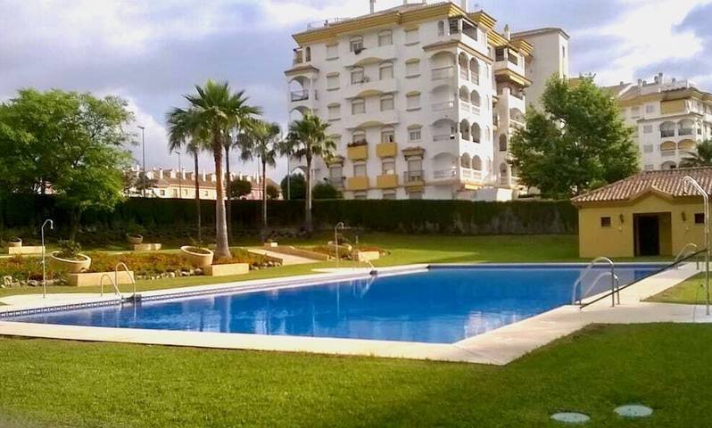 Holiday rental for 8 people, with Balcony and Garden in San Pedro de Alcántara