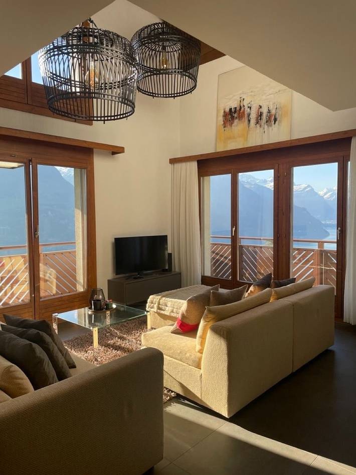 Ganze Ferienwohnung, Lakehill72 in Treib, Seelisberg