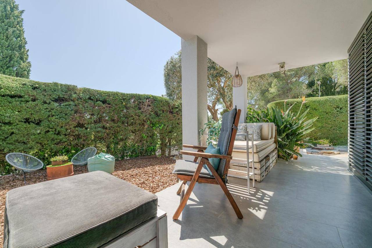 Entire apartment, Apartment with Garden View in Girona, Gironès