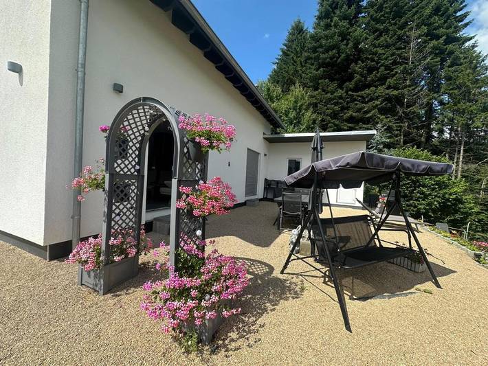 Ferienhaus für 10 Personen, mit Garten und Whirlpool in Hellenthal - 3