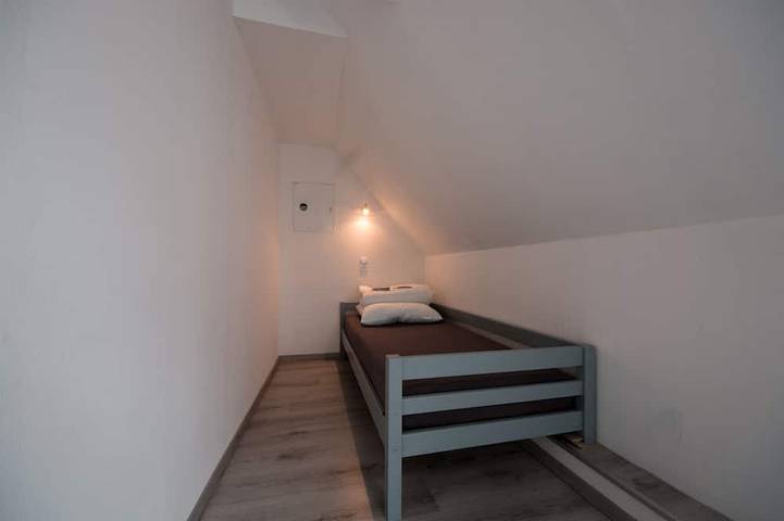 Apartamento entero, Apartment for max. 3 persons, 5 min to the highway in Hohe Börde, Magdeburg Börde