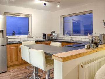 Holiday Rental for 10 People in Moray Firth, Scotland, Photo 4