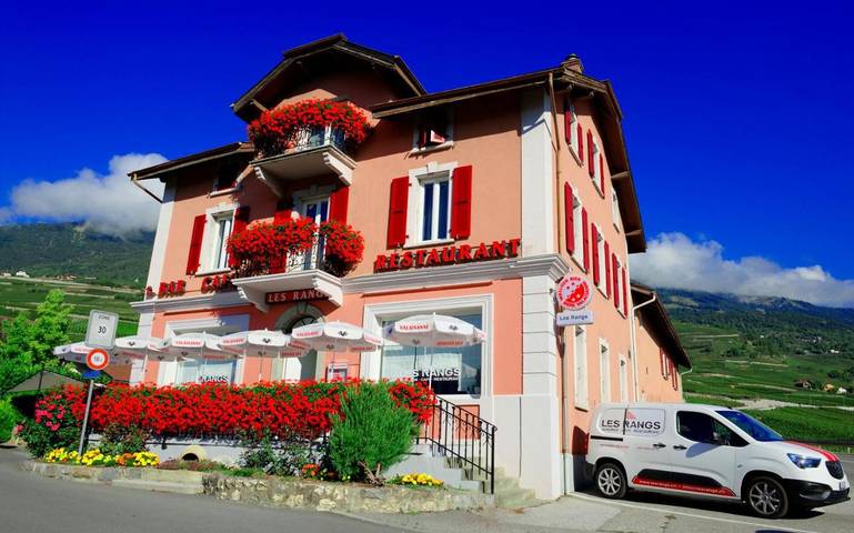 Hôtel pour 2 personnes, avec Terrasse et Vue à Conthey