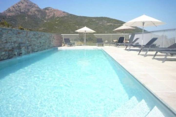 Appartement de vacances pour 5 personnes, avec terrasse ainsi que jardin et piscine - 1