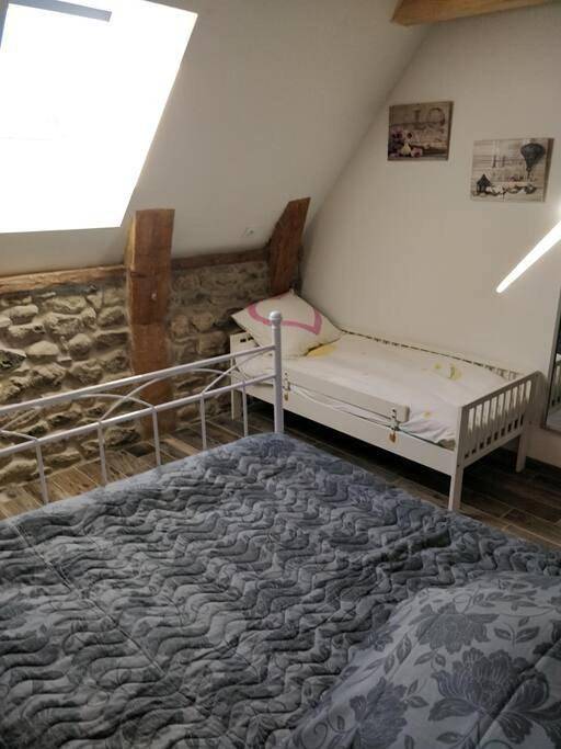 Location de vacances pour 15 personnes, avec terrasse, adapté aux familles à Murat-le-Quaire - 4