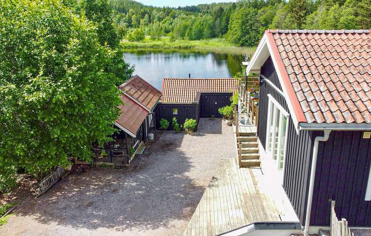 Hus för 13 Personer med terass in Tranås, Sommen