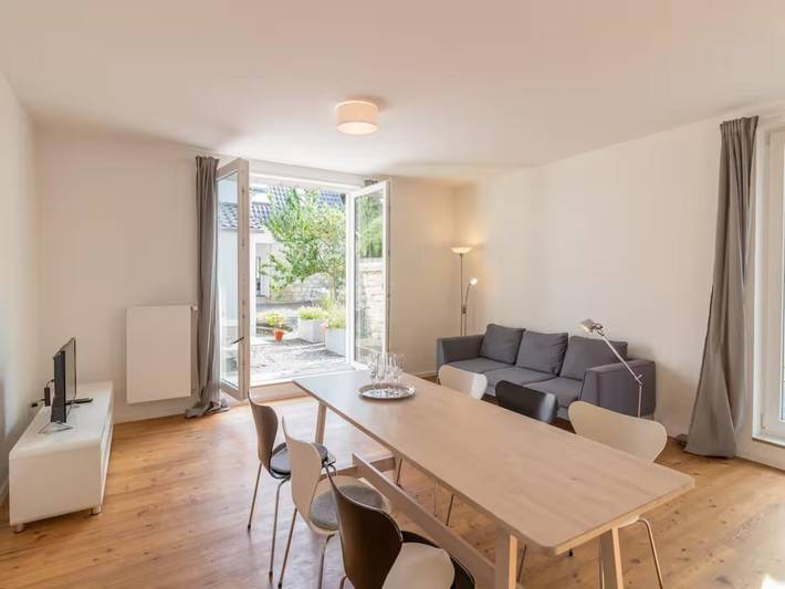 Ferienhaus für 10 Personen, mit Garten und Balkon, kinderfreundlich in Mainz - 3