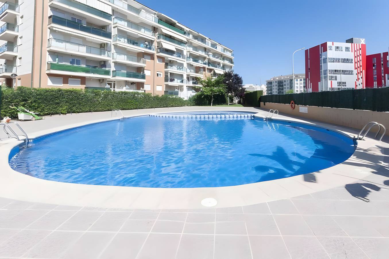 Ganze Wohnung, Ferienwohnung 'Calma Mar' mit Gemeinschaftspool, Wi-Fi und Klimaanlage in Playa de Gandía, Costa de Valencia