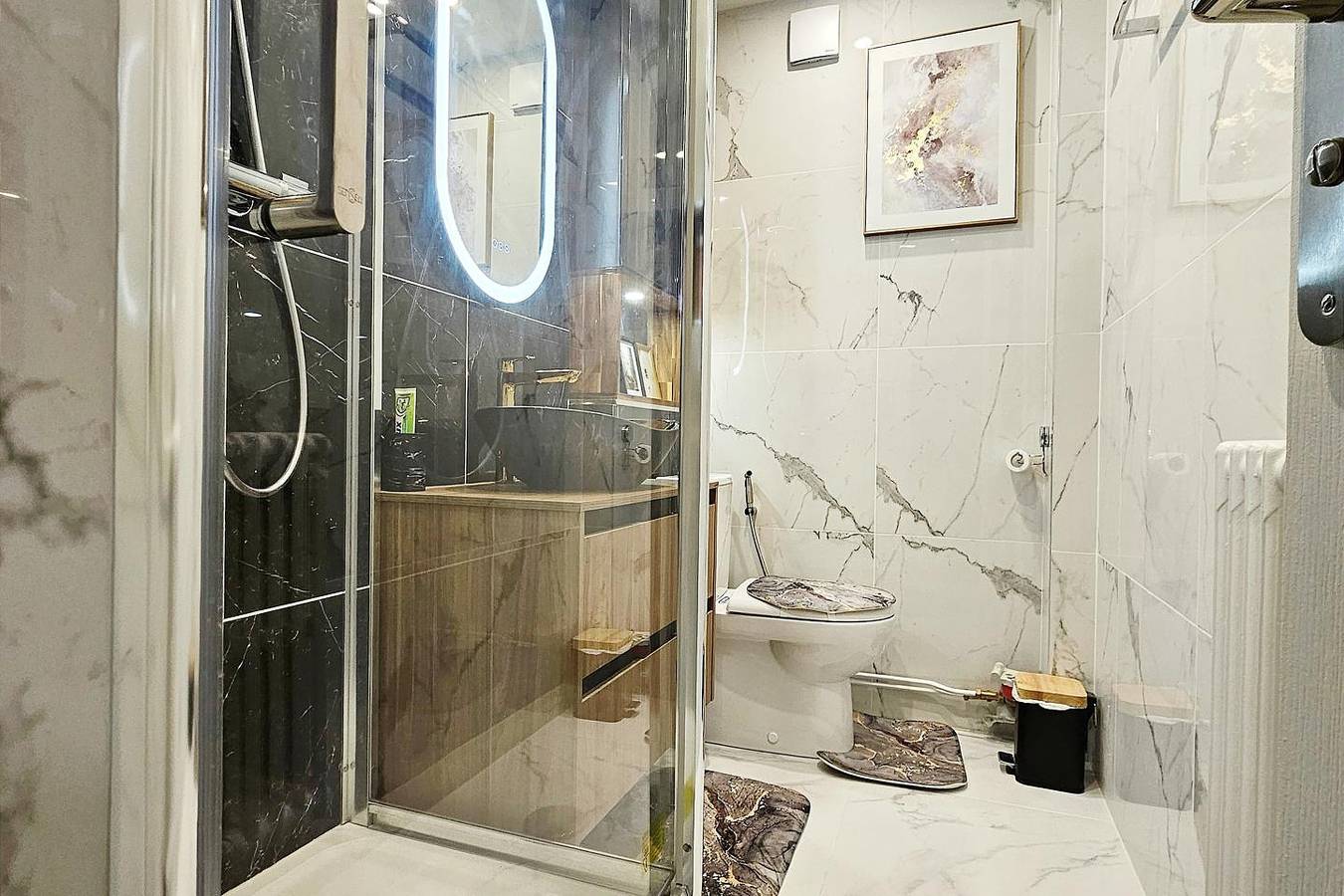 Apartamento vacacional entero, Apartamento de vacaciones para 4 personas con balcón in Le Kremlin-Bicêtre, Valle del Marne