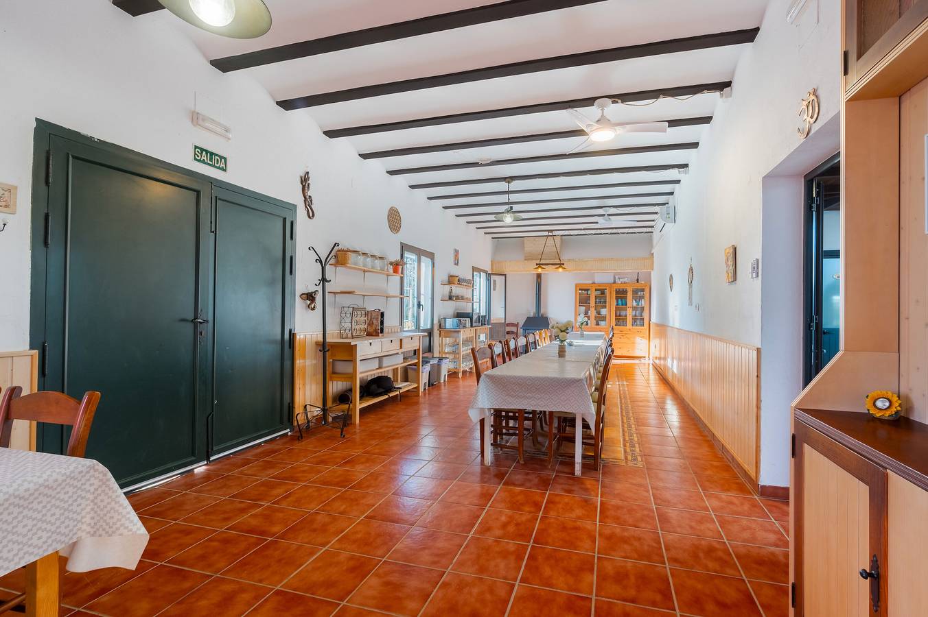 Casa rural 'Puerto Cabero' con vistas al lago, terraza privada y aire acondicionado in El Ronquillo, Sierra Morena