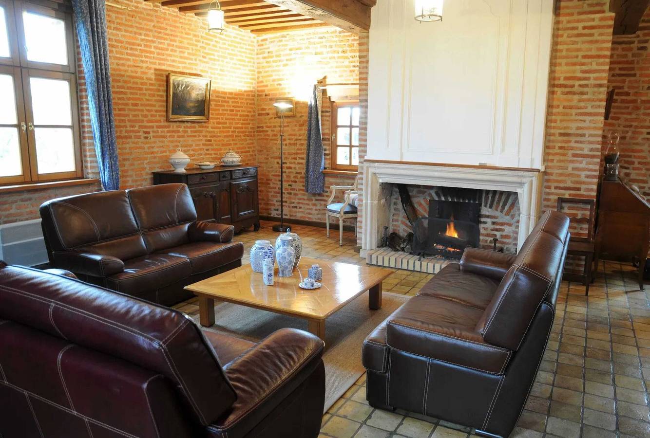 Maison spacieuse avec jardin à Labergement-lès-Seurre in Labergement-lès-Seurre, Région de Beaune