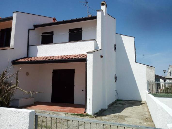 Gîte pour 7 personnes, avec vue ainsi que jardin et balcon à Lido delle Nazioni - 2