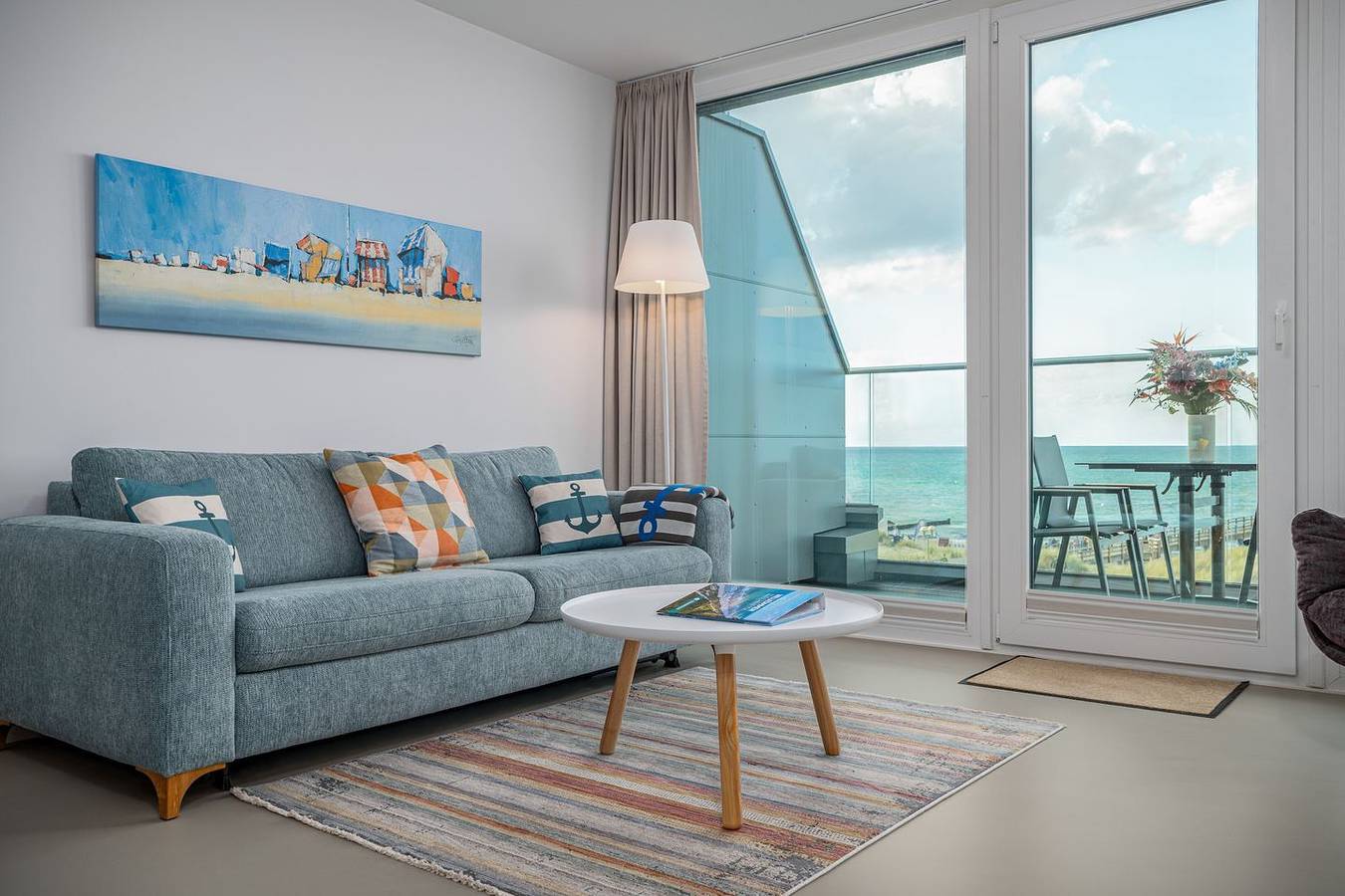 Ganze Wohnung, Strandnahe Ferienwohnung an der Strandpromenade mit Meerblick in Graal-Müritz, Rostock und Umgebung