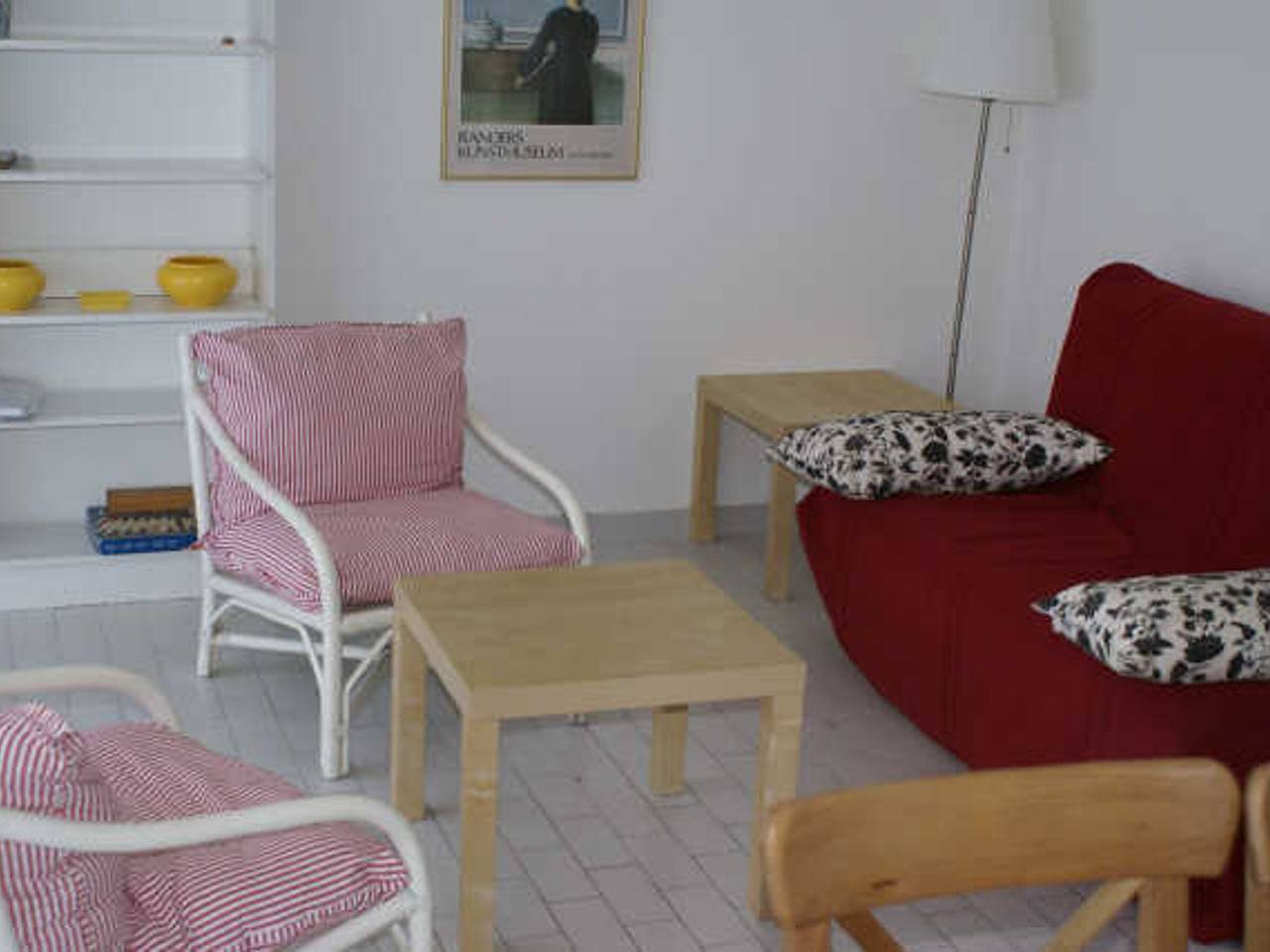 Entire apartment, Charming 6-Pers Apartment with Pool Access, A/C, Terrace, and Parking in Cap d'Agde, Agde