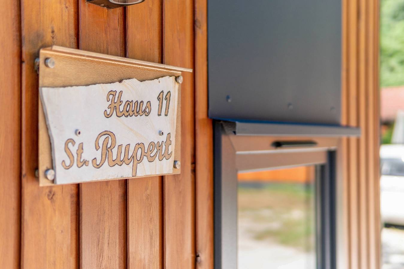 Ganze Ferienwohnung, Tiny Home 'Sankt Rupert Nummer 11' mit privater Terrasse und Klimaanlage in Riedenburg, Altmühltal