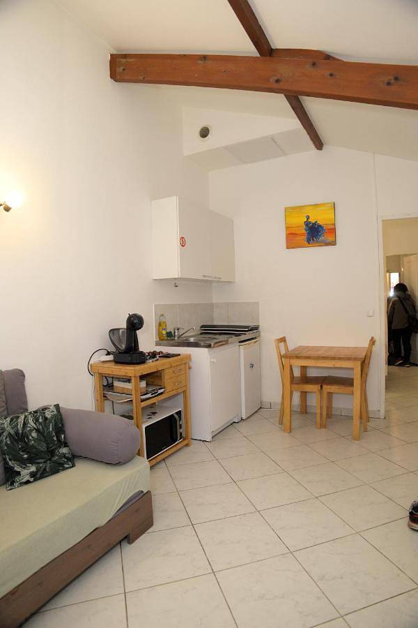 Appartement entier, Agréable appartement F2 à Le Perreux-Sur-Marne in Le Perreux-sur-Marne, Val-de-Marne