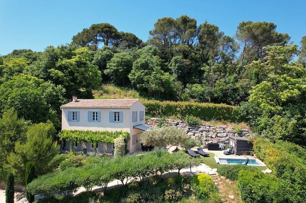 3-bedroom southern-style house with pool and breathtaking views-6 km from Uzès in Serviers-et-Labaume, Nimes und Umgebung