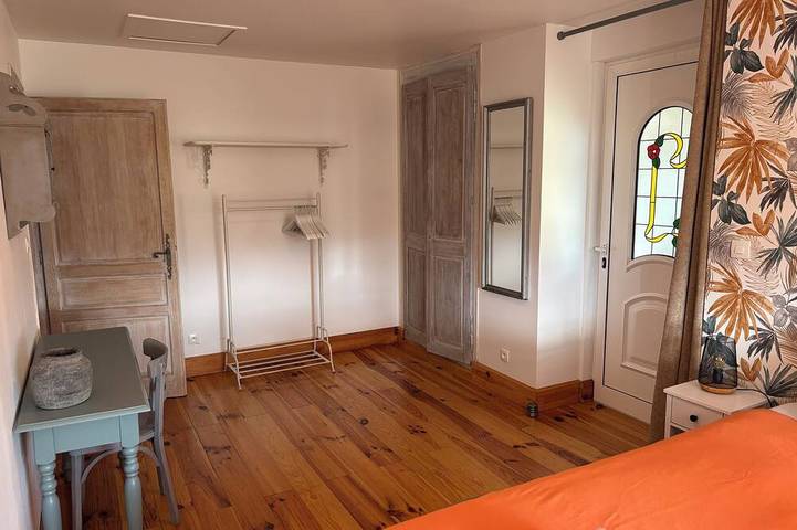 Location de vacances pour 5 personnes, avec jardin et jacuzzi à Charmes-sur-l'Herbasse - 3