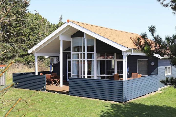 Vacation rental for 8 people, with Hot tub and Terrace in Denmark