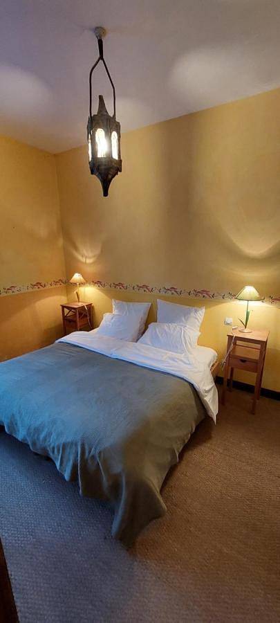 Location de vacances pour 6 personnes, avec terrasse ainsi que jardin et vue à Cascastel-des-Corbières - 4