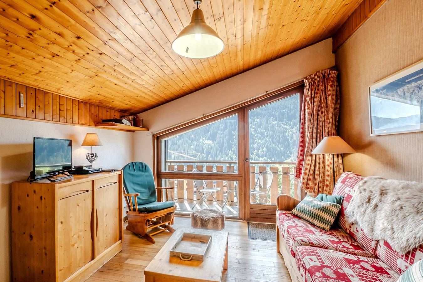 Ganze Wohnung, Ferienwohnung für 4 Personen mit Balkon in Châtel, Les Portes du Soleil