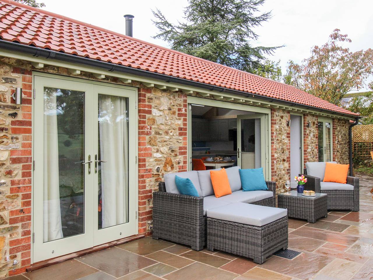 The Cosy Cowshed in Dalwood, Devon