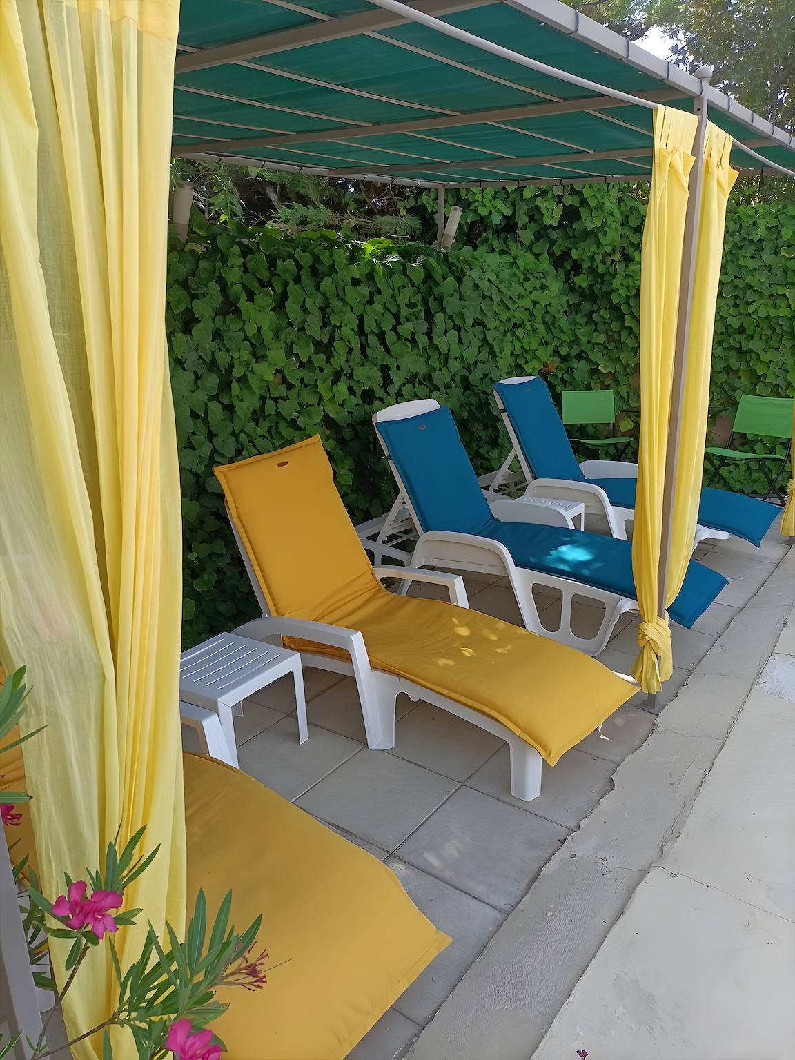 Centro del Luberon, Limonite, loft de 45 m² con piscina in Gargas, Parque natural regional del Luberon