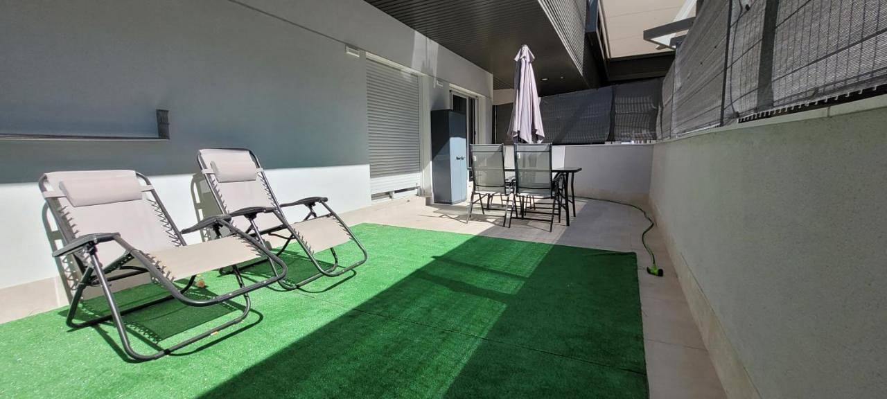 Apartamento entero, Rivas Fca-Paris Terraza apt in Rivas-Vaciamadrid, Provincia de Madrid
