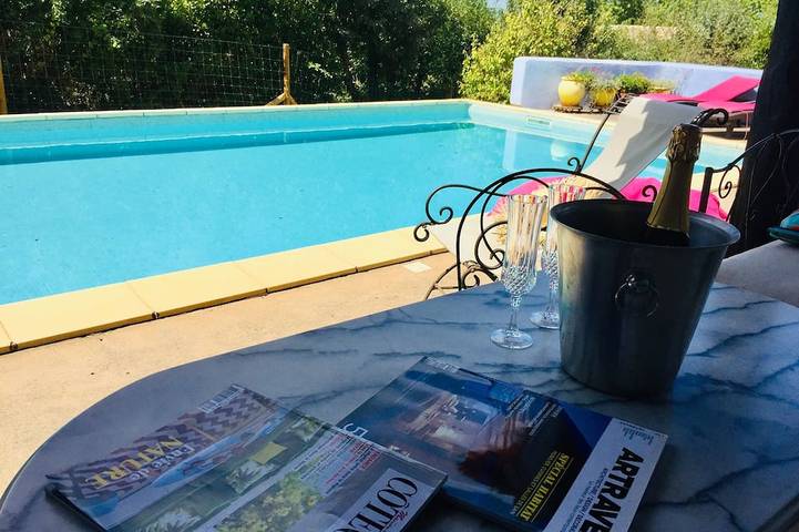 Location de vacances pour 11 personnes, avec Terrasse et Jardin à Puimisson