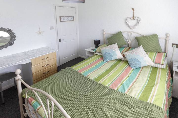 3 bedroom accommodation in St Merryn, near Padstow in Cornwall