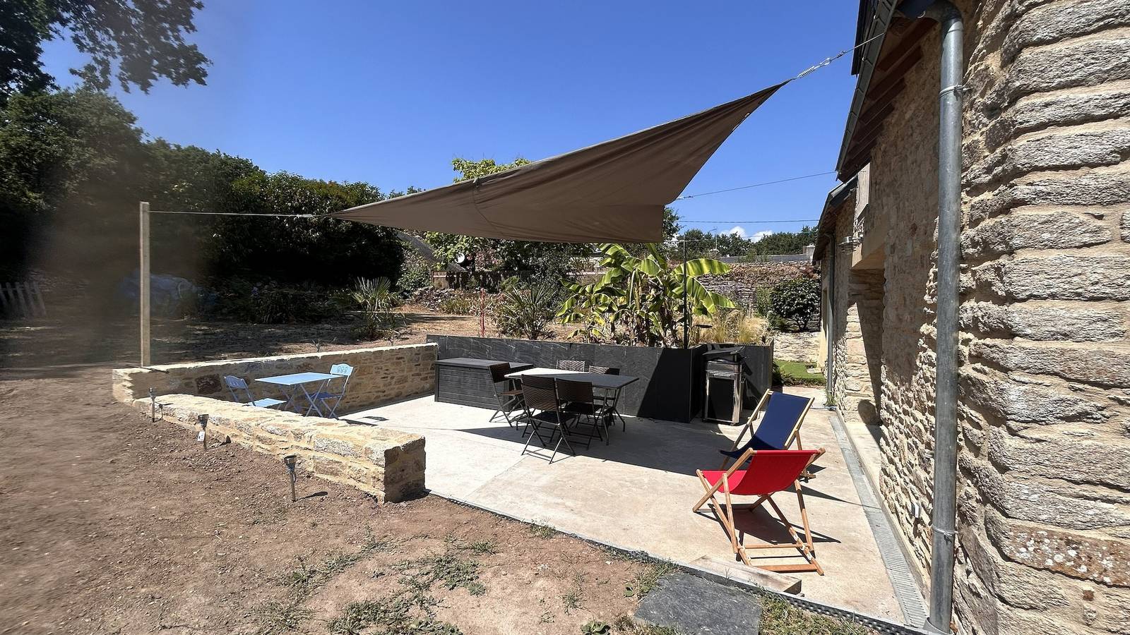 Maison de caractère dans le Golfe du Morbihan avec terrasse et jardin privatifs in Sarzeau, Côte des Mégalithes