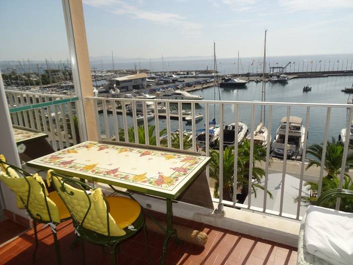 Apartamento para 2 personas, con balcón en Hyeres