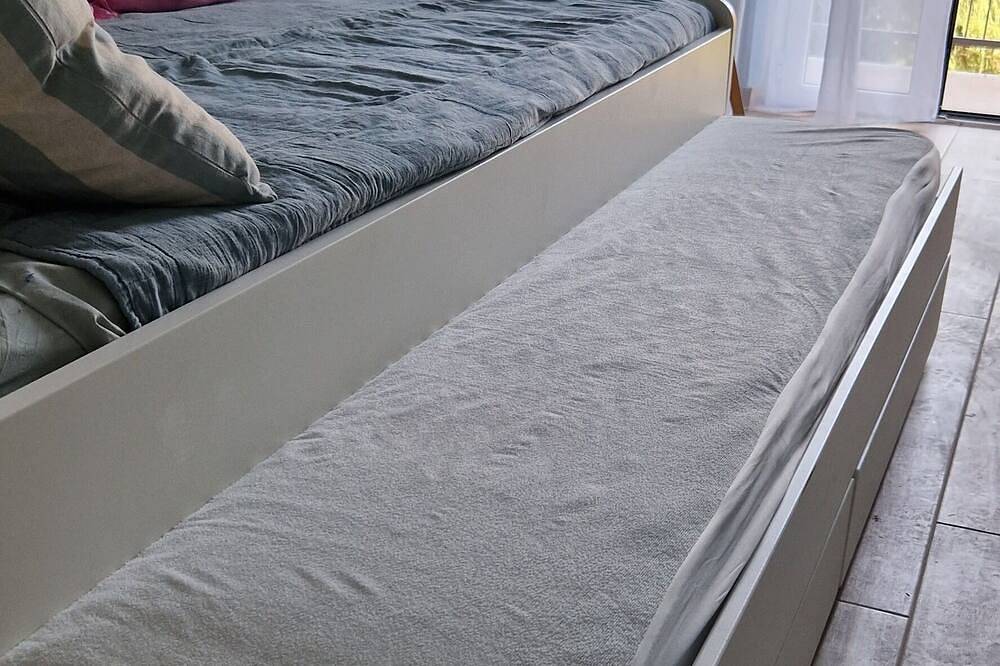 Ganze Wohnung, Enrica apartment, elegant, near the lake historic center free parking in Lovere, Iseosee