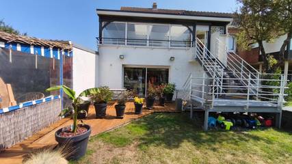 Gîte pour 4 personnes, avec terrasse à Leffrinckoucke