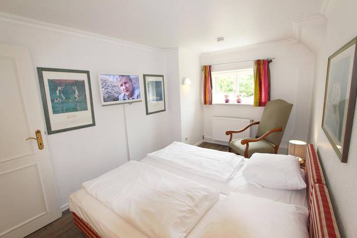 Gemütliches Ferienhaus über zwei Etagen lädt zum Urlaub am Waldesrand ein in Nordfriesische Inseln (Schleswig-Holstein) (Schleswig-Holstein), Wenningstedt