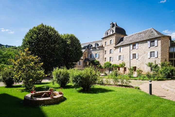 Hôtel pour 2 personnes, avec terrasse et jardin à Saint-Côme-d'Olt - 3