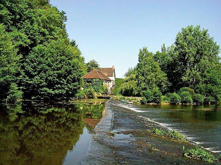 Willow Cottage in Saint-Hilaire-sur-Benaize, Région de Le Blanc