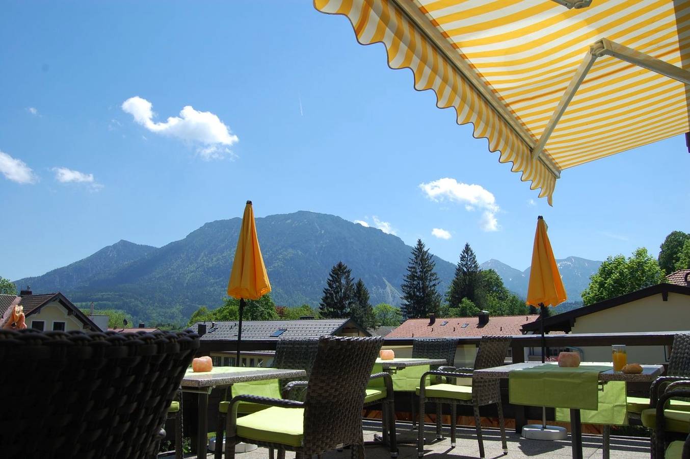 Hotel - Pension - Heidelberg inkl. Chiemgaukarte - 08, Double room, Shower and Wc, Balcony, Tv in Ruhpolding, Bavarian Alps