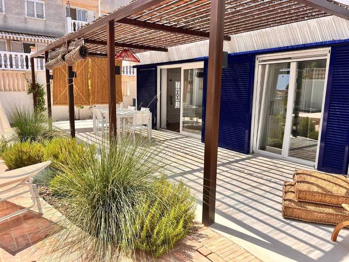 Location de vacances pour 6 personnes, avec vue et terrasse à Piles - 4