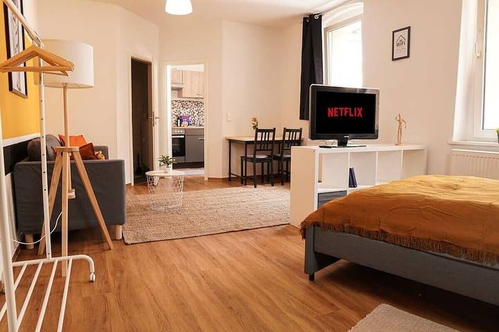 Ganze Wohnung, Fullhouse | Halle | T28 Tiger Apt. in Halle, Saale-Unstrut