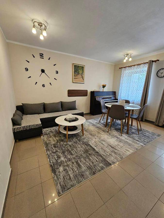Ganze Wohnung, Prenoćište Lana 2 in Stara Pazova, Serbien
