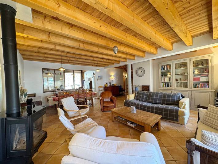 Gîte pour 12 personnes, avec Terrasse et Jardin dans Vars (station de ski)