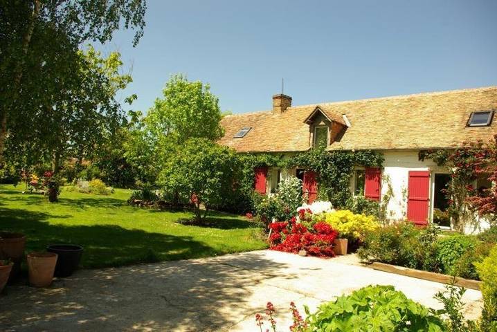 Cottage pour 2 personnes, avec jardin et terrasse à Trangé
