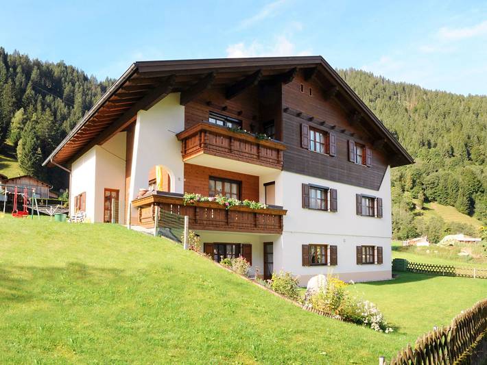 Ferienwohnung für 5 Personen, mit Balkon und Garten in Gaschurn und Umgebung