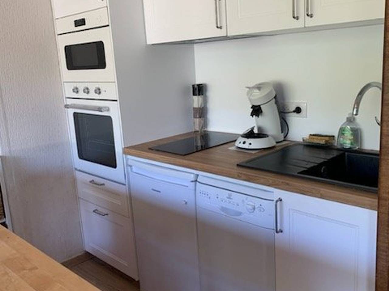 Ganze Wohnung, Gemütliche Ferienwohnung für 6 Personen, 2 Schlafnischen, Balkon, im Herzen von Vars in Vars, Briançon und Umgebung