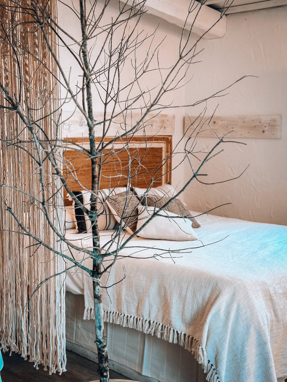 Entire apartment, Apartment 'Suite Romántica' with Mountain View, Wi-Fi and Air Conditioning in Canyelles (Barcelona), Garraf