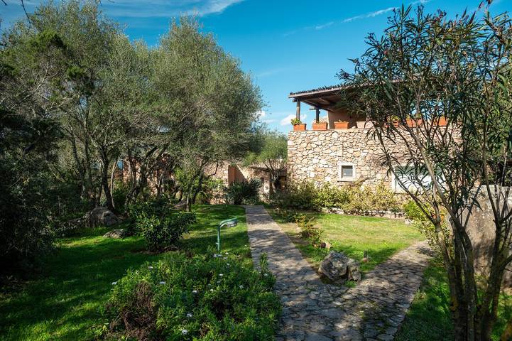 Gîte pour 6 personnes, avec terrasse et jardin à Porto Rotondo - 2