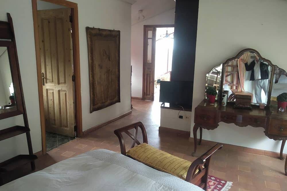 Homerez - Luxurious Villa in Nande with Private Pool in Mañufe, Gondomar